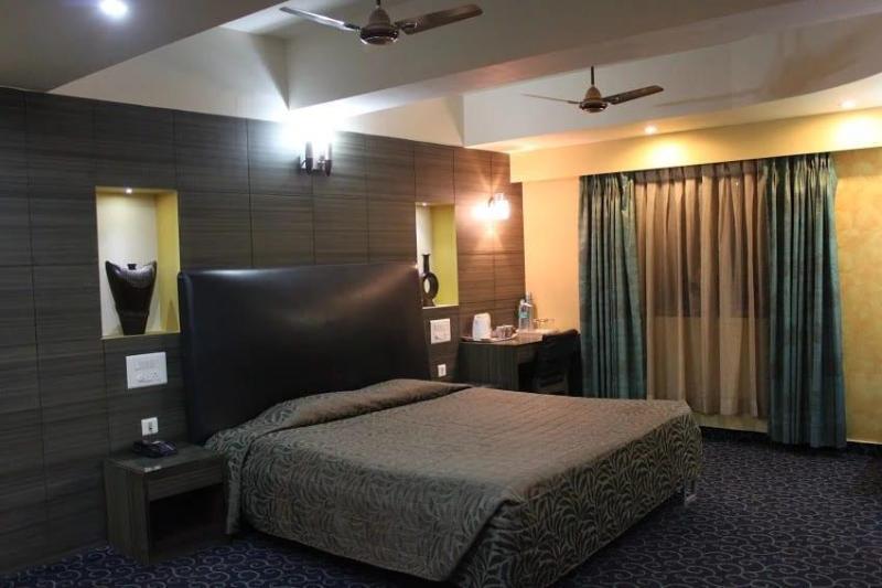 Hotel Majestic Shillong Esterno foto