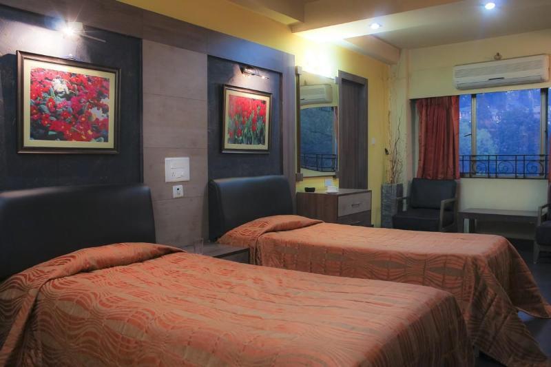 Hotel Majestic Shillong Esterno foto
