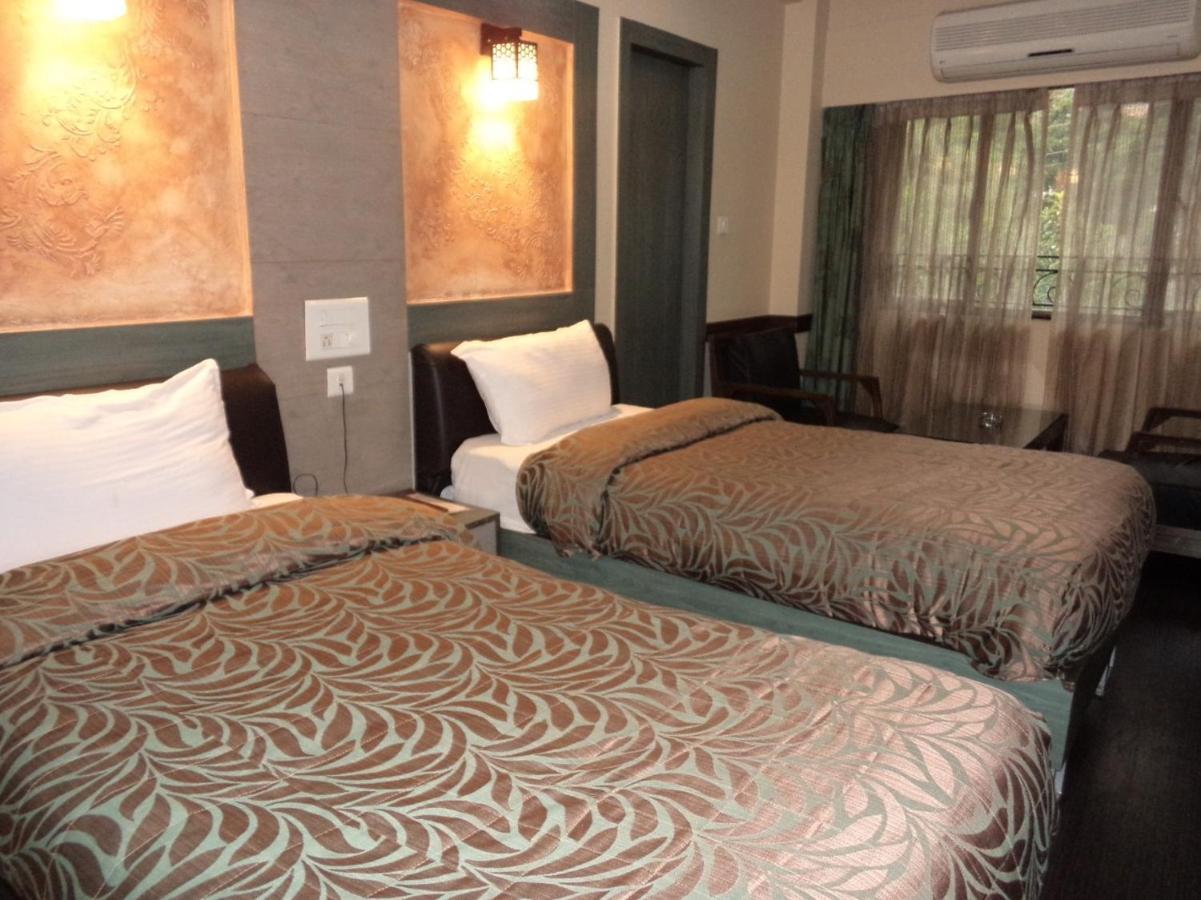 Hotel Majestic Shillong Esterno foto