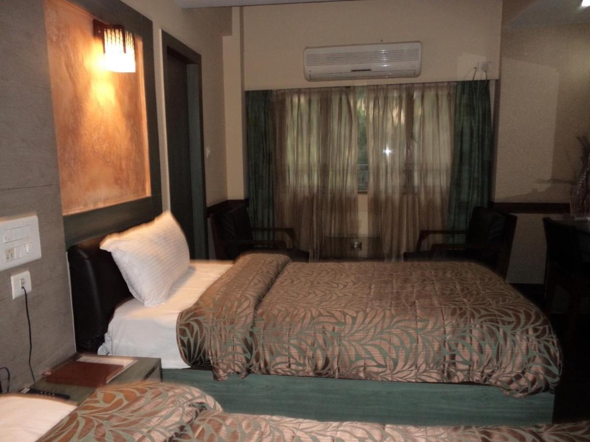 Hotel Majestic Shillong Esterno foto
